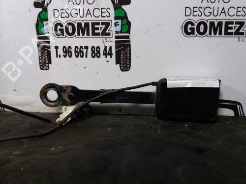 Used Seat buckle PEUGEOT 307 CC (3B) 2.0 16V (136 hp) 13987549