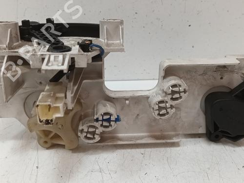 Climate control TOYOTA YARIS (_P1_) 1.0 (SCP10_, SCP10R) | BP17215873I5 