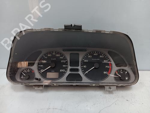 Used Instrument cluster PEUGEOT 306 (7B, N3, N5) [1993-2003]  23660591