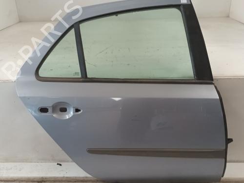 Used Right rear door RENAULT LAGUNA II (BG0/1_) 2.0 16V (BG00, BG0K, BG0P, BG0W) (135 hp) 32364038