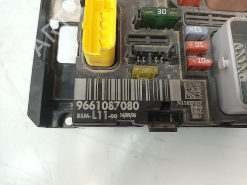 Fuse box PEUGEOT 307 (3A/C) 1.6 HDi | BP28375114E1