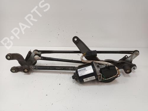 Used Front wiper motor KIA CARENS III MPV (UN) 2.0 CRDi 140 (140 hp) 17531113
