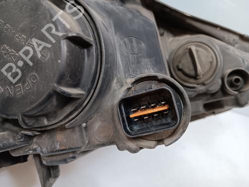 Left headlight HYUNDAI COUPE II (GK) 2.0 GLS | BP21574611C28 