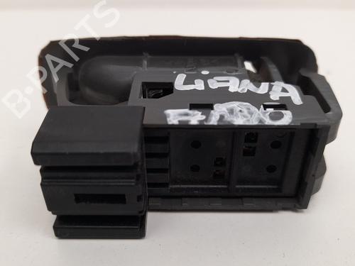 Right rear window switch SUZUKI LIANA Hatchback 1.6 (RH416) | BP12773000I28 