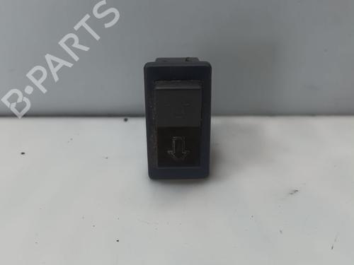 Used Right front window switch OPEL VECTRA A Hatchback (J89) 1.6 i Cat (F68, M68) (75 hp) 32164439