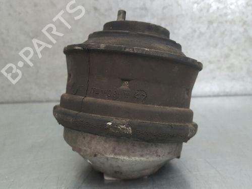 Used Engine mount MERCEDES-BENZ C-CLASS T-Model (S202) C 200 T (202.080) (136 hp) 12736495