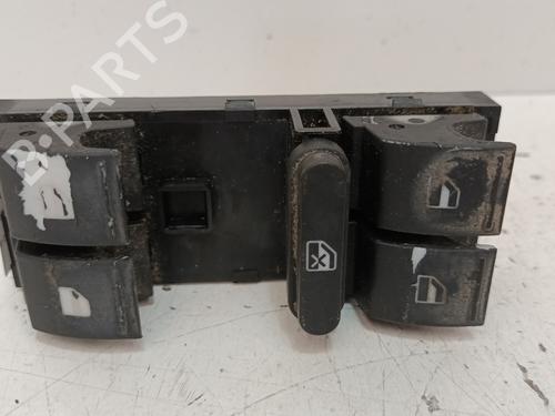 Used Left front window switch VW PASSAT B6 (3C2) 2.0 TDI (140 hp) 12849903