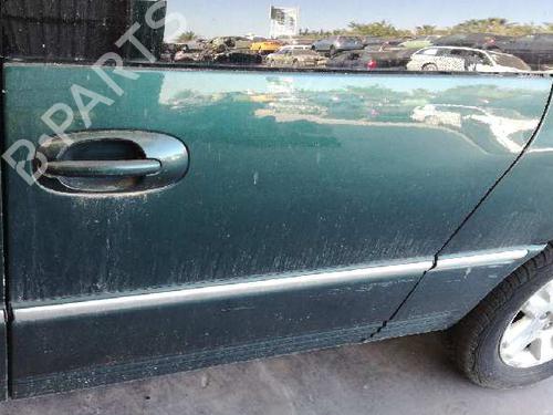 Front left lock CHRYSLER VOYAGER / GRAND VOYAGER III (GS_, NS_) 3.3 i | BP12744625C98