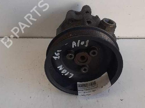 Used Steering pump SEAT LEON (1M1) 1.6 (100 hp) 12685935