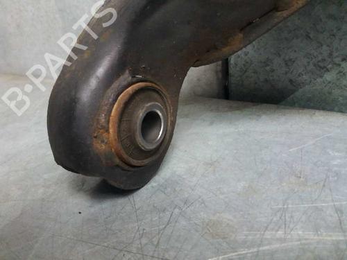 Right front suspension arm KIA SPORTAGE SUV (K00) 2.0 TD 4WD | BP12715182M13 