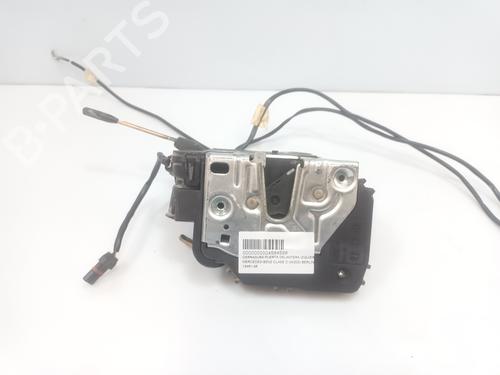 Used Front left lock Front left lock MERCEDES-BENZ C-CLASS (W203) C 180 Kompressor (203.046) (143 hp) 35812007 35812007