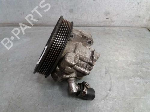 Used Steering pump MERCEDES-BENZ VITO Van (W638) 112 CDI 2.2 (638.094) (122 hp) 12819668