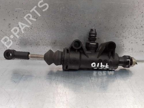 Used Clutch slave cylinder MERCEDES-BENZ C-CLASS Coupe (CL203) C 200 Kompressor (203.745) (163 hp) 13976445