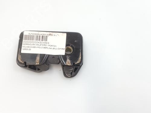 Used Tailgate lock VW POLO (6N2) [1999-2001]  27159789