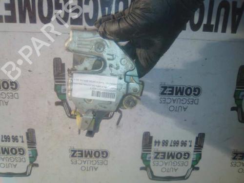 Vergrendeling links voor MERCEDES-BENZ 124 Saloon (W124) 300 D (124.130) (110 hp) 12692559