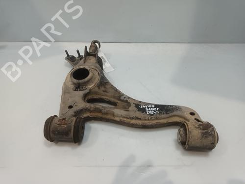 Used Right front suspension arm MERCEDES-BENZ C-CLASS (W202) C 280 (202.028) (193 hp) 30737864