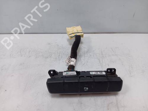 Used Switch Switch HYUNDAI i20 III (BC3, BI3) [2020-2026] 40185837 40185837