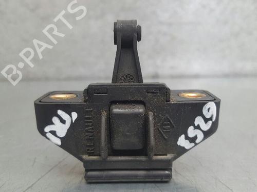 Used Tailgate lock RENAULT MEGANE I Cabriolet (EA0/1_) 1.6 e (EA0F) (90 hp) 12731353