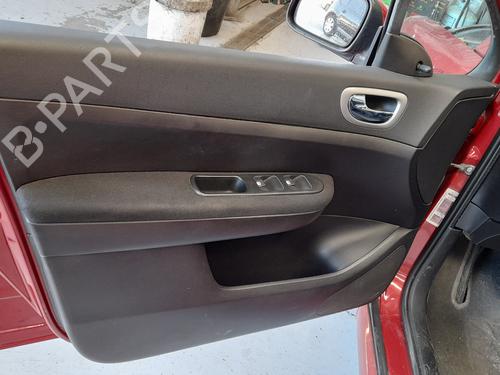 Engine control unit (ECU) PEUGEOT 307 Break (3E) 1.6 HDi 110 | BP12781643M57 