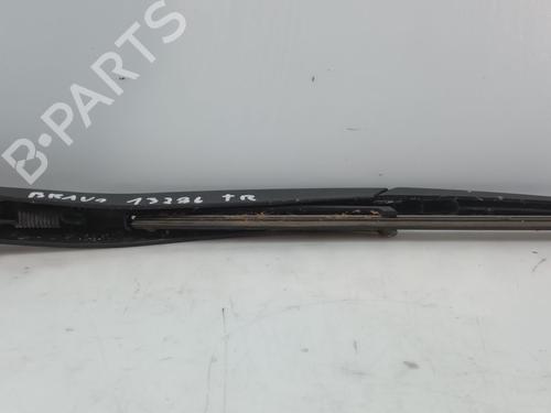 Bras d'essuie-glace arrière FIAT BRAVO II (198_) 1.9 D Multijet (198AXB1A) (120 hp) 32250478