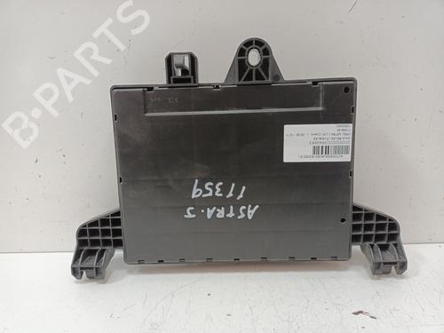 Fuse box OPEL ASTRA J (P10)  | BP17062927E1 