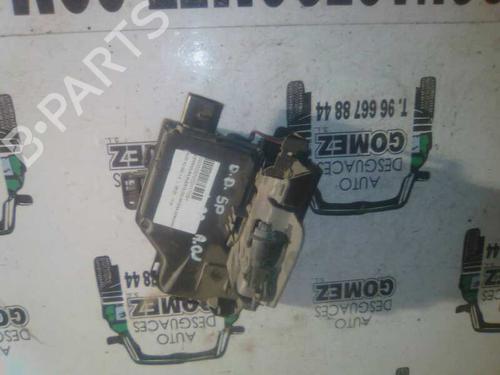 Used Front right lock AUDI A2 (8Z0) 1.4 (75 hp) 12694361