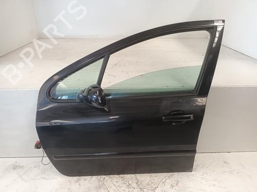 Used Left front door PEUGEOT 307 Break (3E) [2002-2009]  26130972