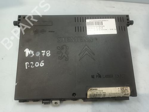 Zekeringkast PEUGEOT 206 Hatchback (2A/C) 1.9 D (69 hp) 30499510