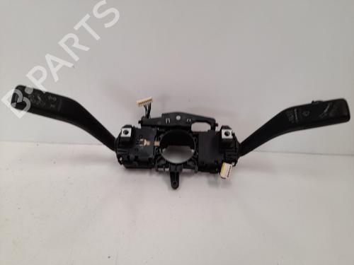 Used Steering column stalk VW CADDY III Box Body/MPV (2KA, 2KH, 2CA, 2CH) 1.6 TDI (75 hp) 12774403