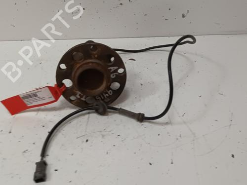 Used Left rear steering knuckle AUDI A6 C5 Avant (4B5) 2.4 (165 hp) 17830560