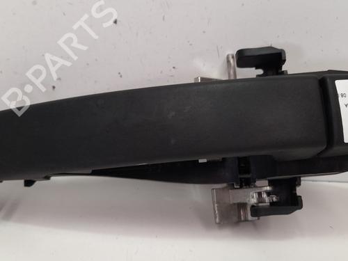 Used Front right exterior door handle LAND ROVER DISCOVERY III (L319) 2.7 TD 4x4 (190 hp) 12785156