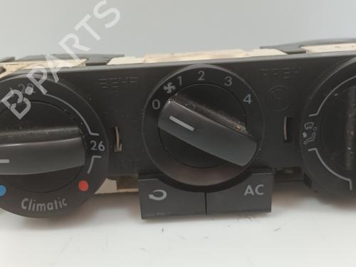 Used Climate control VW POLO (9N_, 9A_) 1.2 12V (64 hp) 21842418