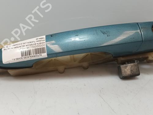 Used Front right exterior door handle HYUNDAI TUCSON (JM) 2.0 (141 hp) 19111070