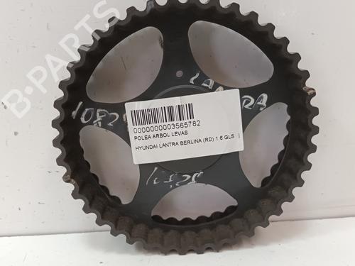 Used Pulley HYUNDAI LANTRA II (J-2) 1.6 16V (114 hp) 14607402