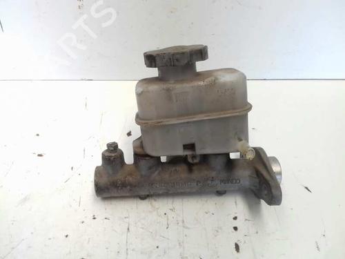 Brake master cylinder HYUNDAI SANTA FÉ I (SM) 2.0 CRDi 4x4 | BP12684865M77 