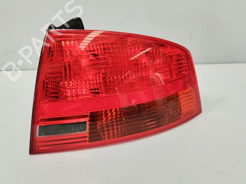 Used Right taillight Right taillight AUDI A4 B7 (8EC) 2.0 TDI quattro (170 hp) 33464042 33464042