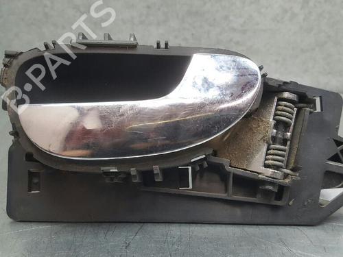 Used Rear right interior door handle Rear right interior door handle 12733960 12733960