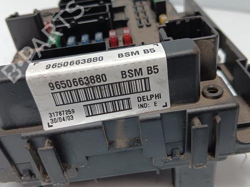 Fuse box CITROËN C8 (EA_, EB_) 2.2 HDi | BP33439873E1 - Image 2