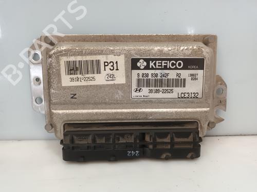 Computer motormanagement HYUNDAI ACCENT II (LC) 1.3 (86 hp) 28805597