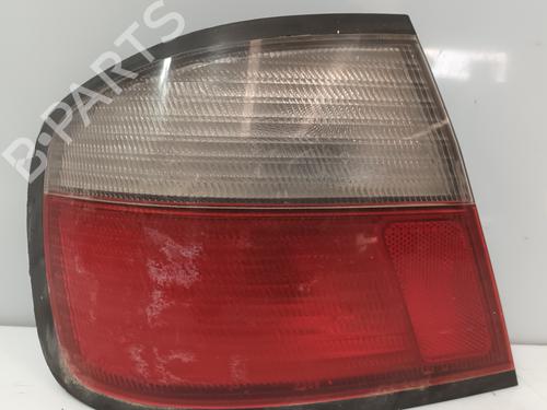 Used Left taillight NISSAN PRIMERA Hatchback (P11) 1.6 16V (99 hp) 22231766