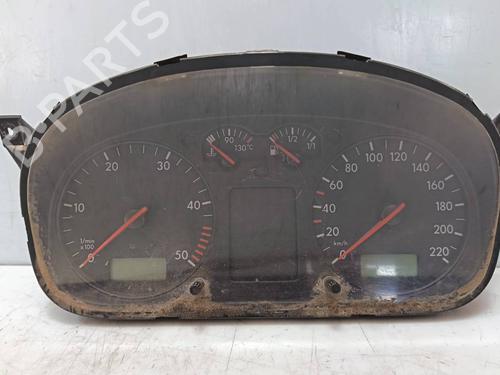 Used Instrument cluster Instrument cluster VW TRANSPORTER T4 Van (70A, 70H, 7DA, 7DH) 2.5 TDI (88 hp) 40235799 40235799
