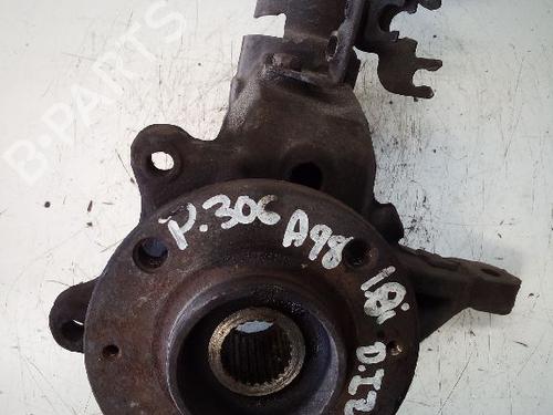 Used Left front steering knuckle PEUGEOT 306 (7B, N3, N5) 1.8 ST (101 hp) 12726093