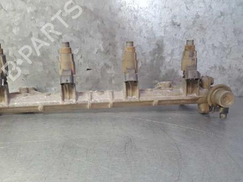 Used Injection rail MITSUBISHI SPACE STAR MPV (DG_A) 1.3 16V (DG1A) (86 hp) 12798427