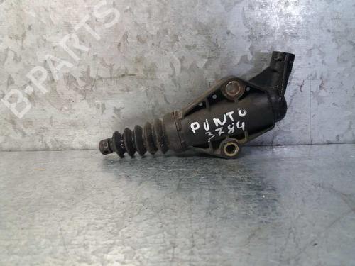 Clutch slave cylinder FIAT PUNTO (188_) 1.2 16V 80 (188.233, .235, .253, .255, .333, .353, .639,... | BP13968467M113 