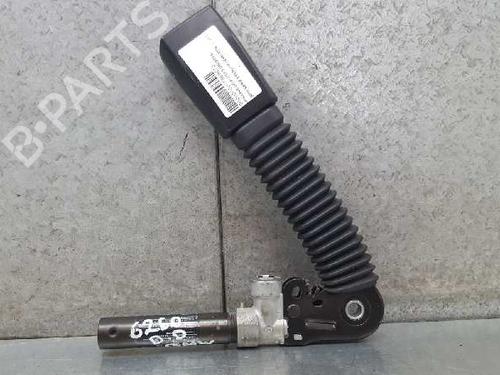 Used Seat buckle BMW 3 (E46) 320 d (150 hp) 13973481