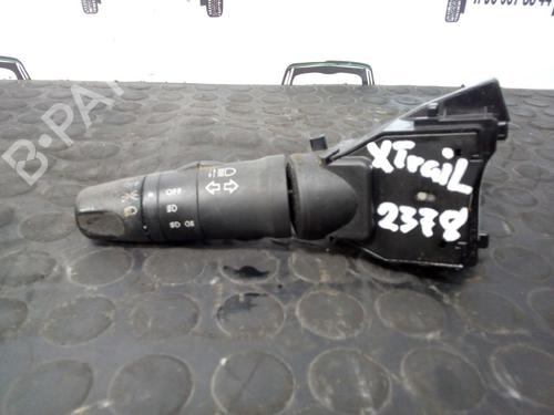 Used Steering column stalk NISSAN X-TRAIL I (T30) [2001-2013]  12905305