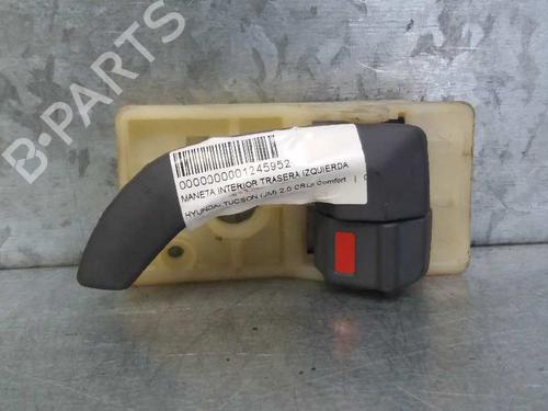 Used Rear left interior door handle Rear left interior door handle HYUNDAI TUCSON (JM) 2.0 CRDi (113 hp) 12698653 12698653