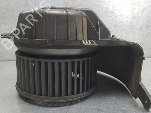 Ventilator motor RENAULT SCÉNIC II (JM0/1_) 1.9 dCi (JM0G, JM12, JM1G, JM2C) (120 hp) 12703577