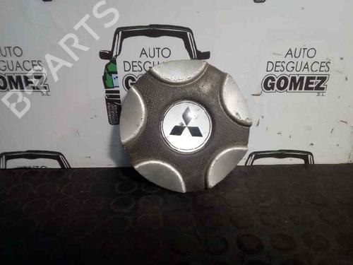 Used Hub cap MITSUBISHI PAJERO CLASSIC (V2_W, V6_W, V7_W) 2.5 TD (V24W) (115 hp) 25815073