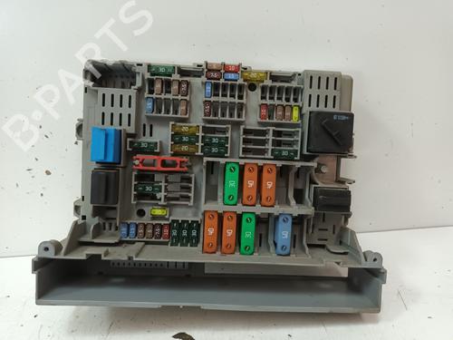 Used Fuse box BMW 3 (E90) 320 d (163 hp) 17871143